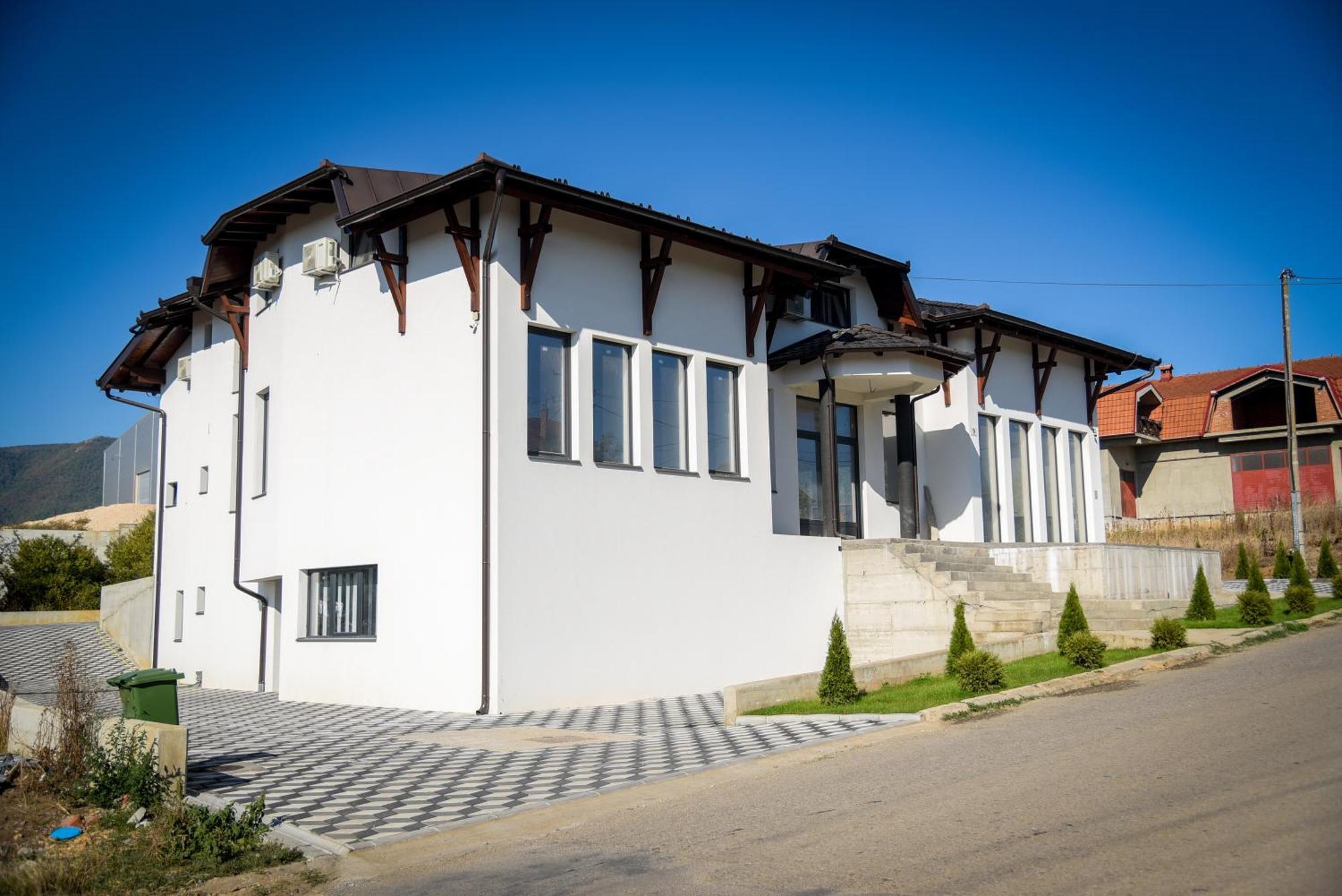 Prenociste Adria Vranje Exterior foto